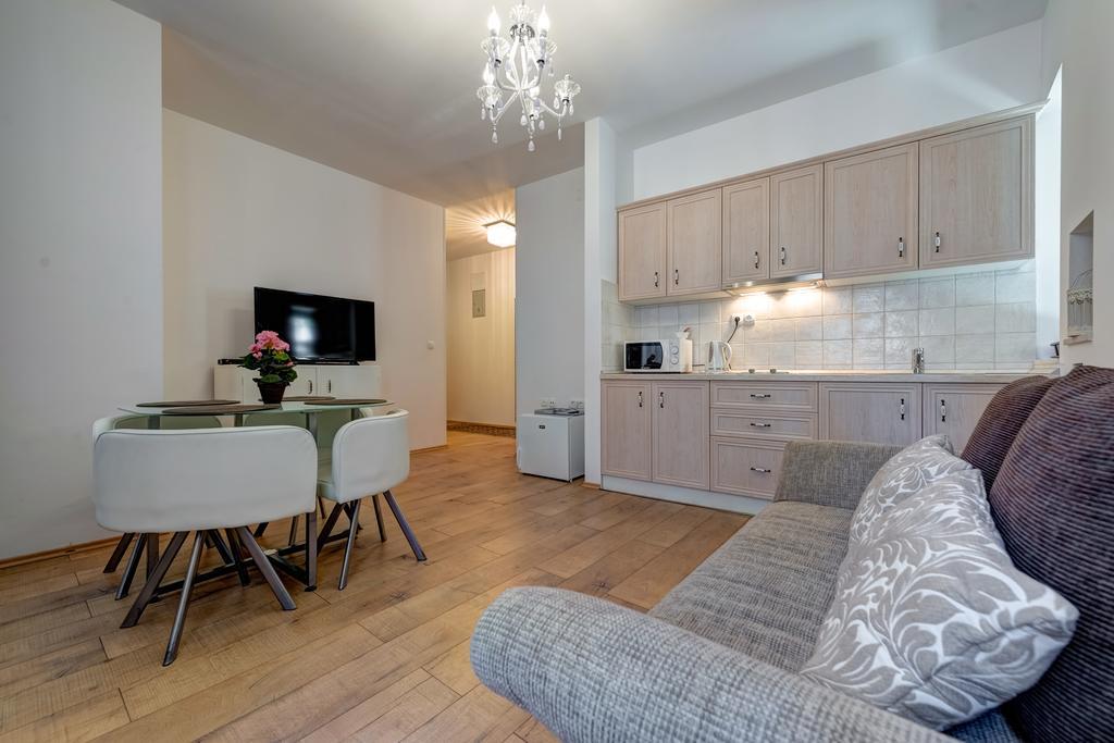 Temple Luxury Apartments & Rooms Split Exterior foto